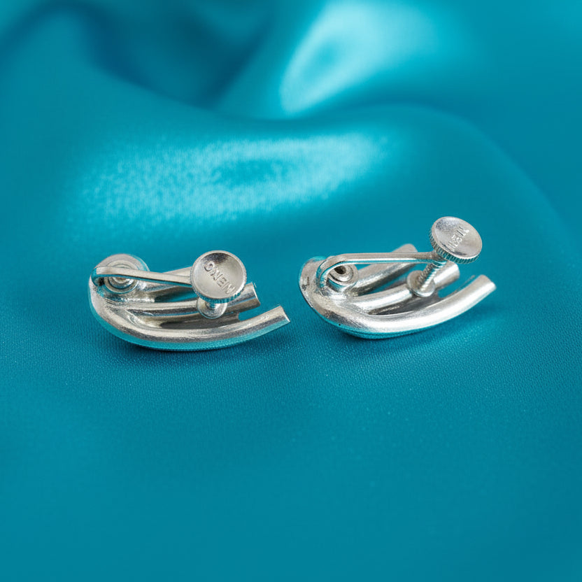 Vintage Nemo Blue & Clear Rhinestone Earrings | Silver Tone Screw-Back