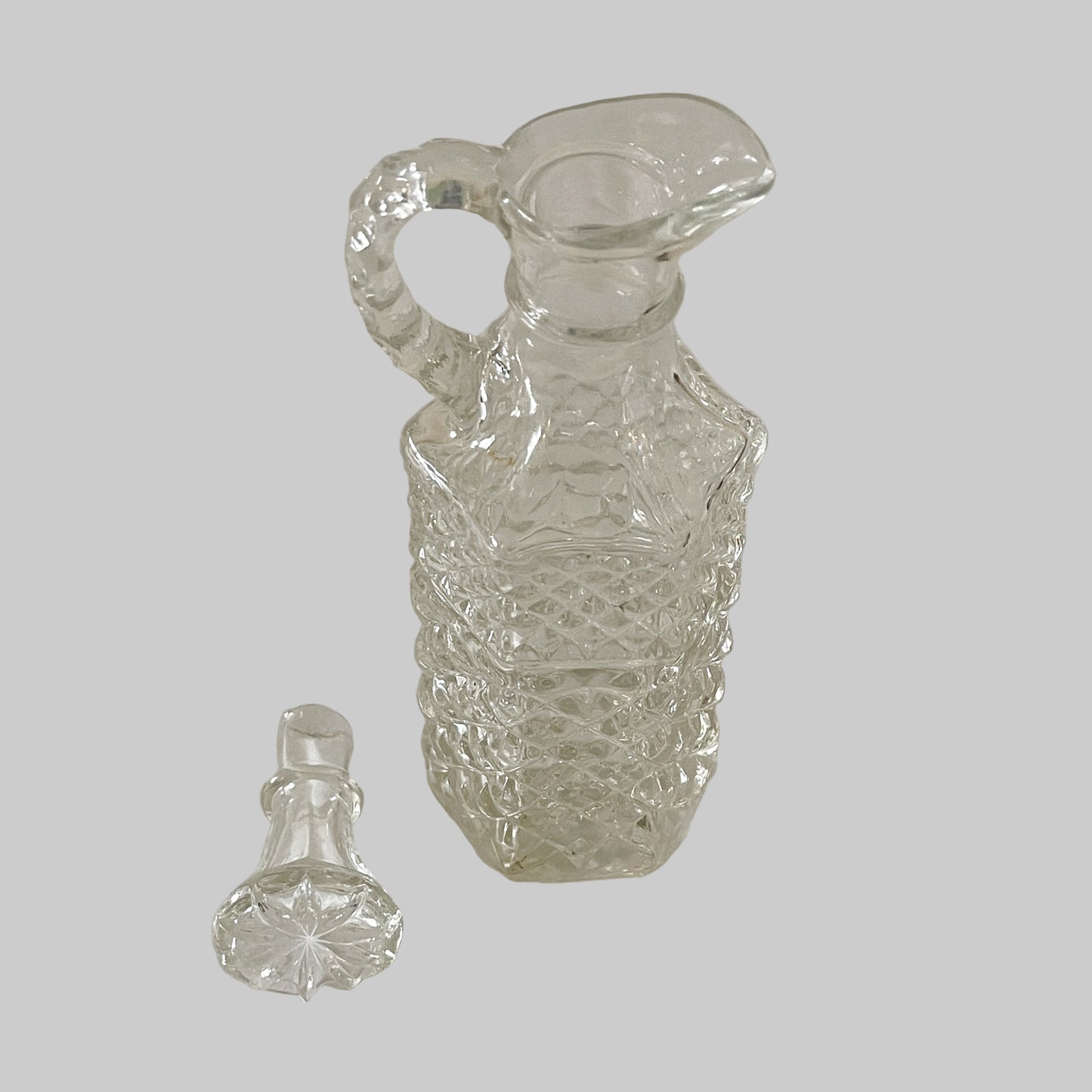 1960s Anchor Hocking Wexford Cruet with Stopper