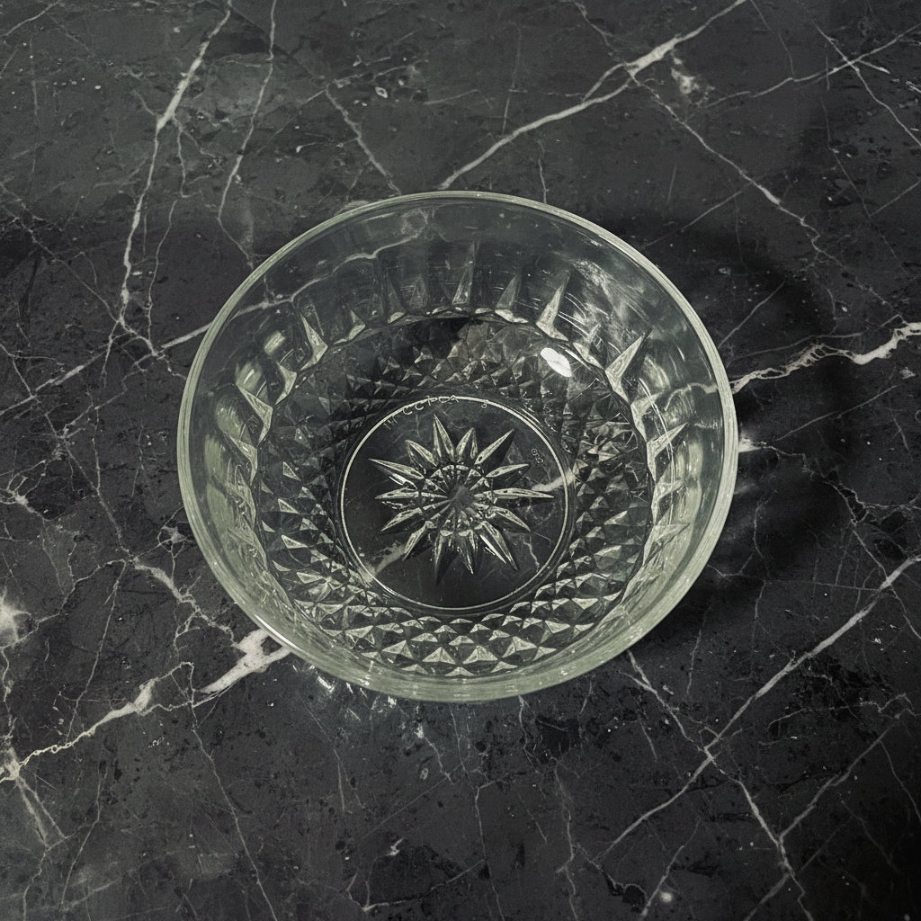 1970s Arcoroc Diamant Sunburst Glass Serving Bowl 4"