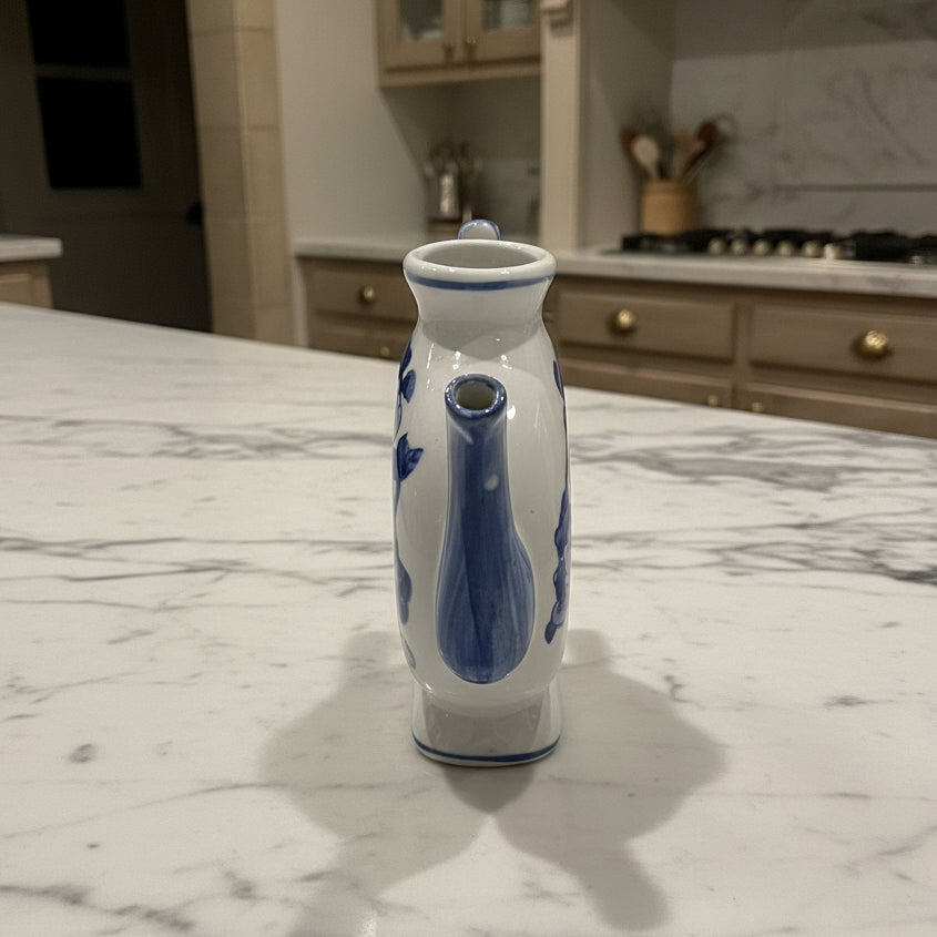 I980s Home Essentials Donut Shaped Porcelain Teapot