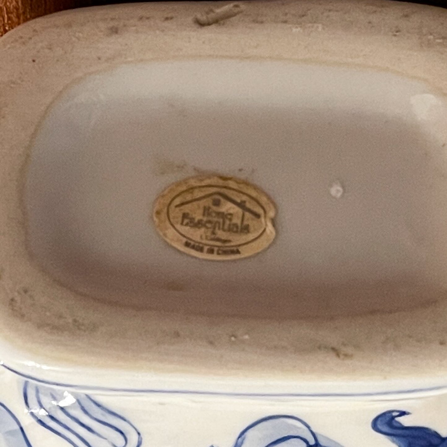 I980s Home Essentials Donut Shaped Porcelain Teapot