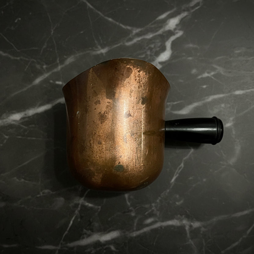 Vintage Copper Smelting Pot with Bakelite Handle | Primitive Decor