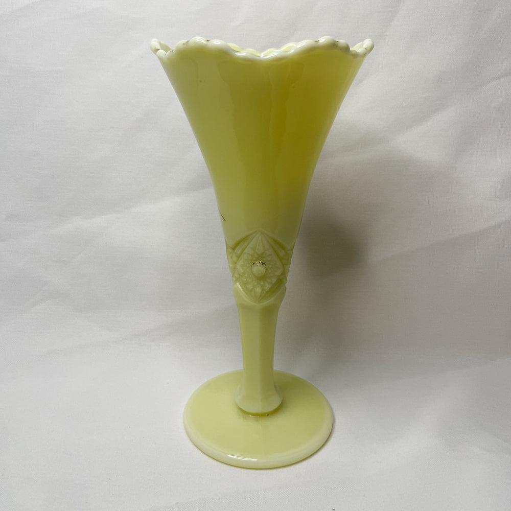 Diamond Peg Custard Glass Vase - Jefferson