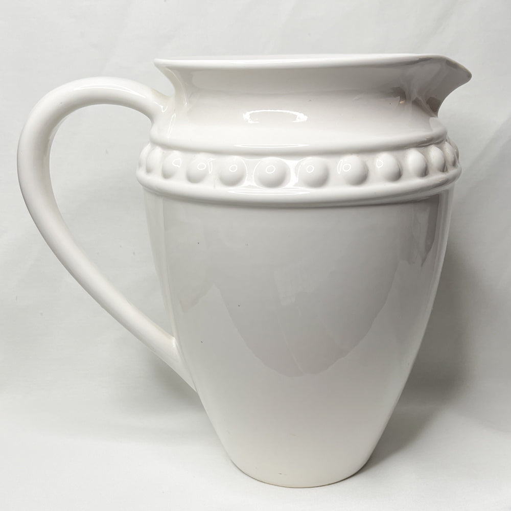 Fapor Demar White Pitcher