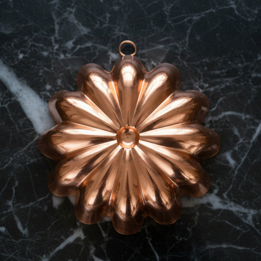 Vintage Fluted Gelatin Mold | Copper-Toned Aluminum c1970s–1980s