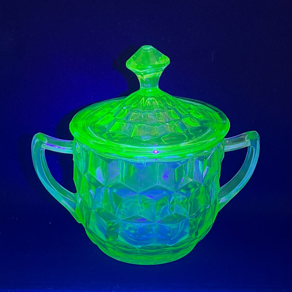 Jeannette Sugar Bowl & Lid Cube Green - 1930s