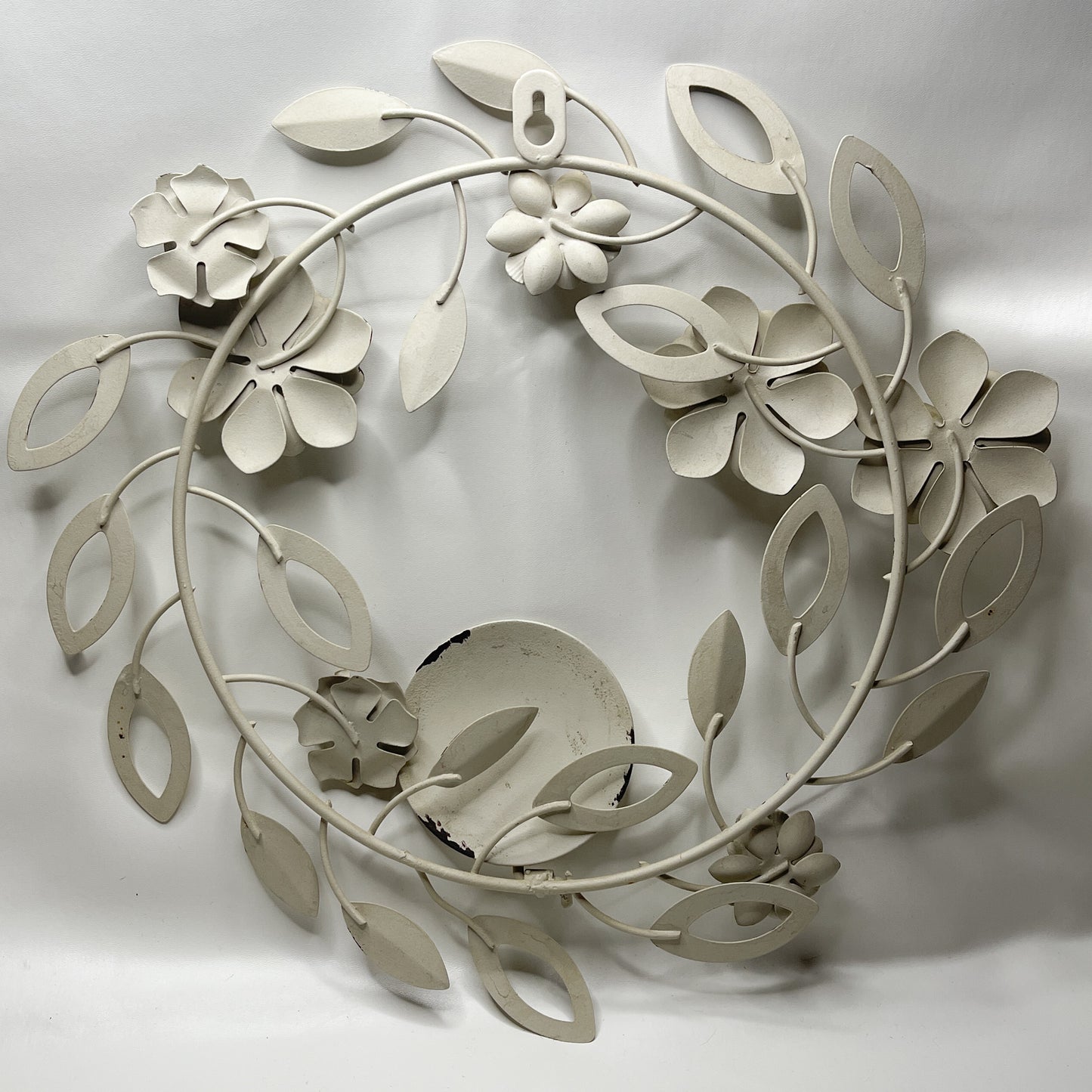 Metal Flower Wreath Candle Holder