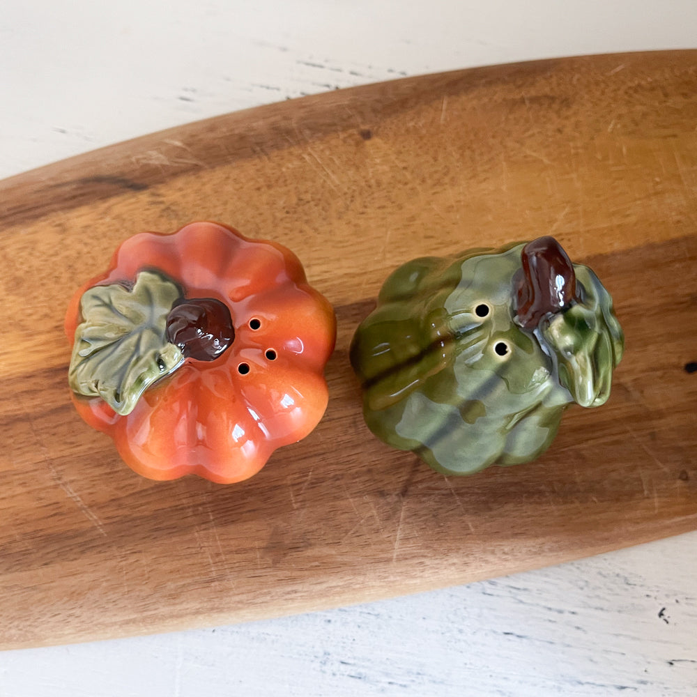 Pumkin & Gourd Salt & Pepper Shaker Set