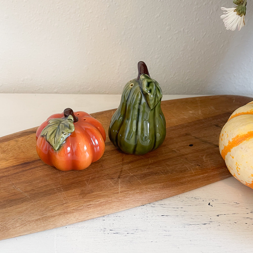 Pumkin & Gourd Salt & Pepper Shaker Set