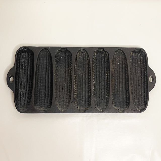 Cast Iron Cornbread Mold - Marked E