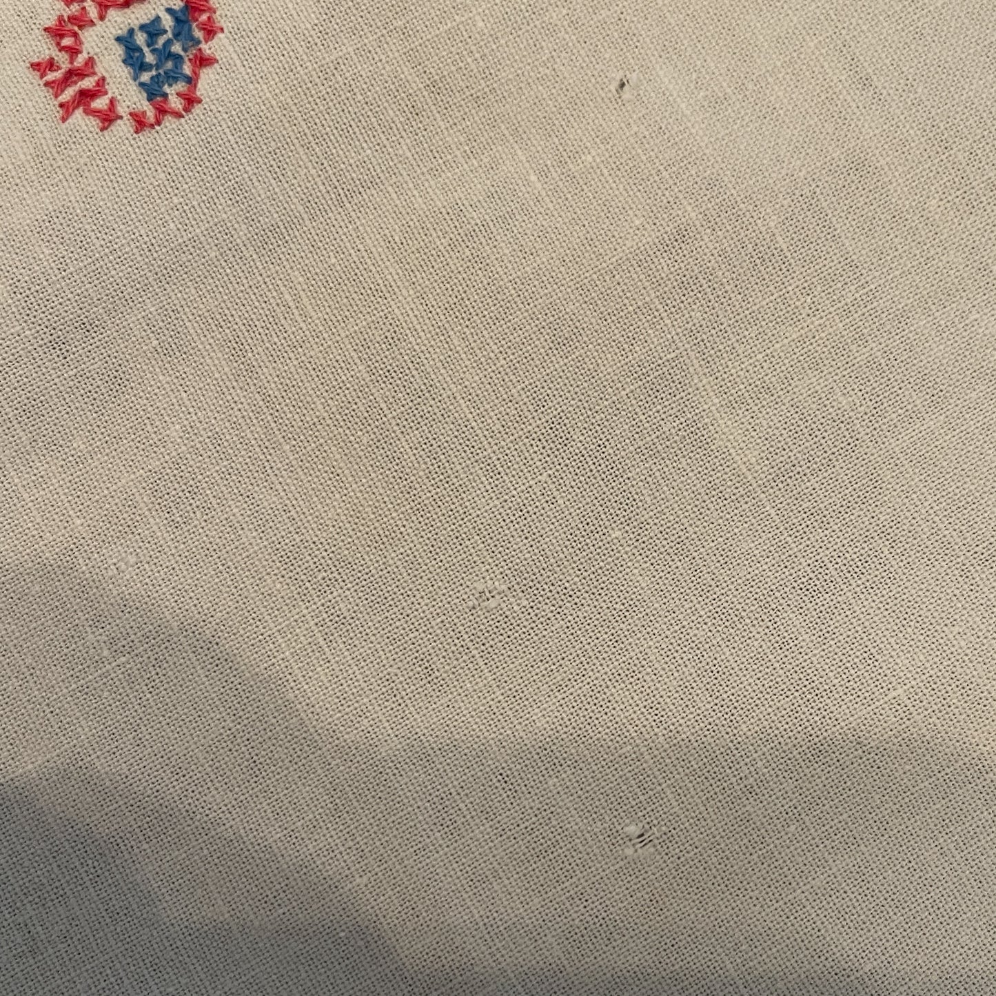 Vintage Hand-Embroidered Dresser Scarf | Bird & Floral Design